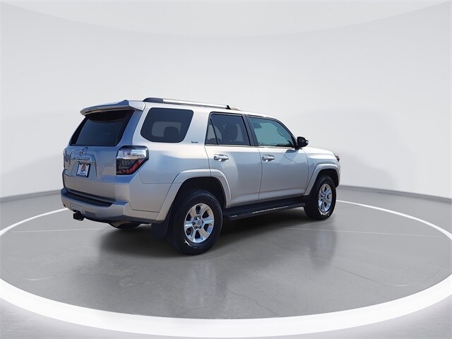 2024 Toyota 4Runner SR5 Premium photo 2