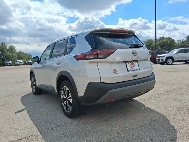 2023 Nissan Rogue SV photo 3