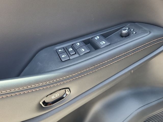 2026 Jeep Cherokee Limited - Photo 10