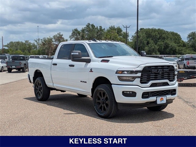 2025 Ram 2500 Big Horn photo 3