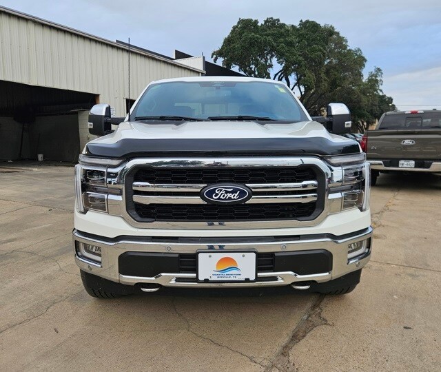 2024 Ford F-150 Lariat photo 2