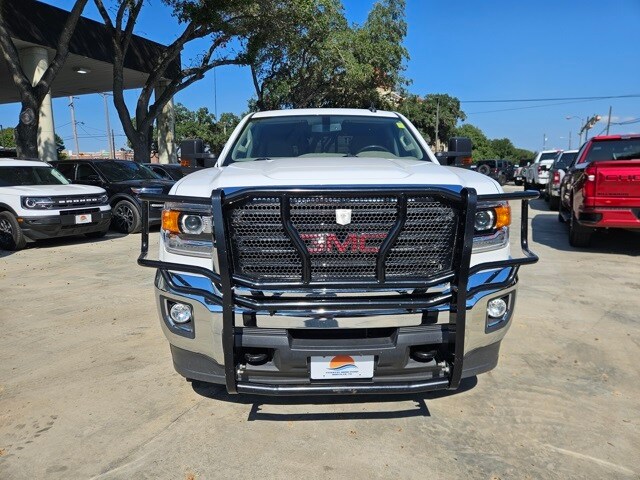 2017 Gmc Sierra SLE photo 3