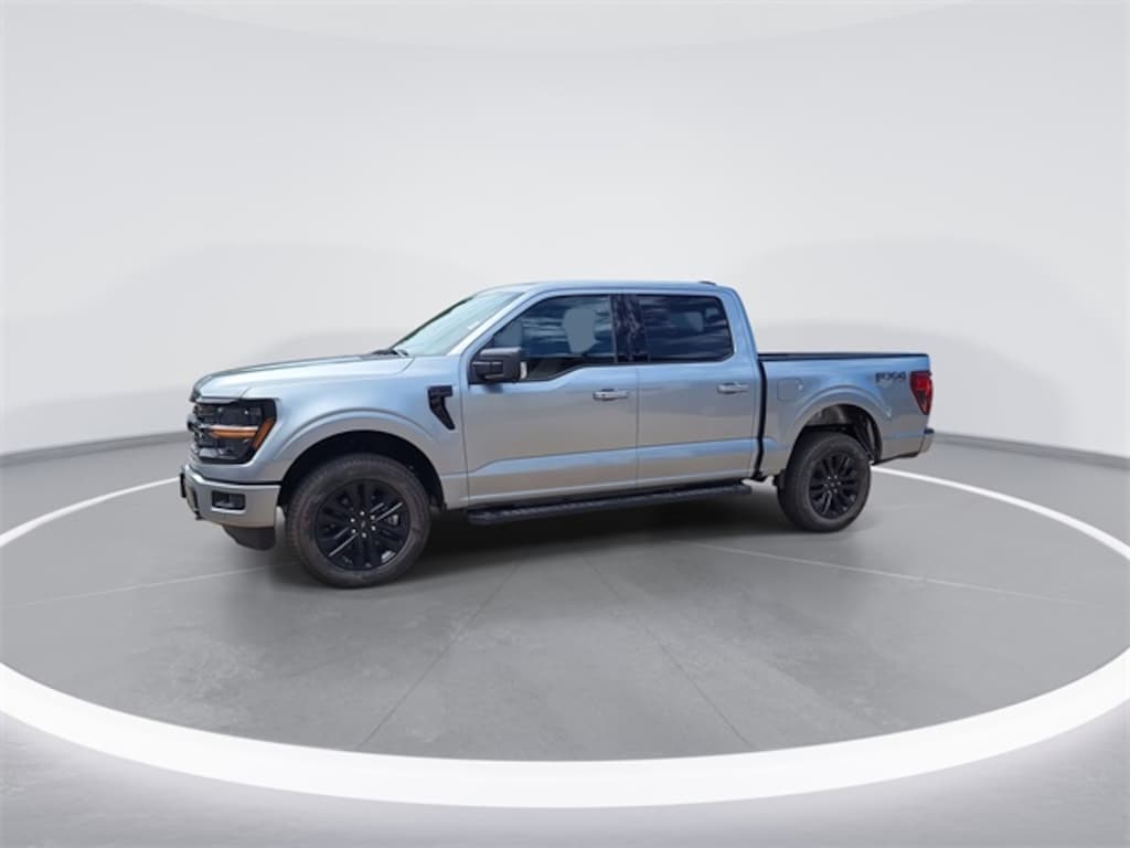New 2025 Ford F-150 XLT TRUCK