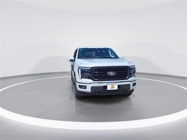 2025 Ford F-150 Lariat photo 4