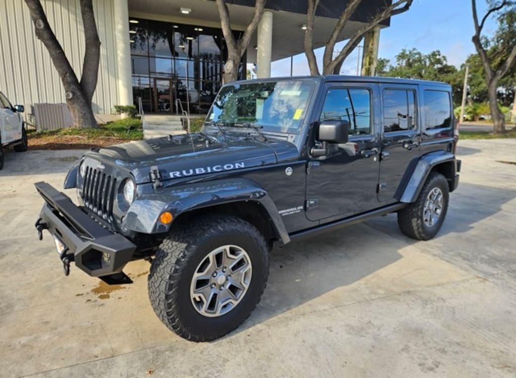 Used 2017 Jeep Wrangler Unlimited Rubicon SUV