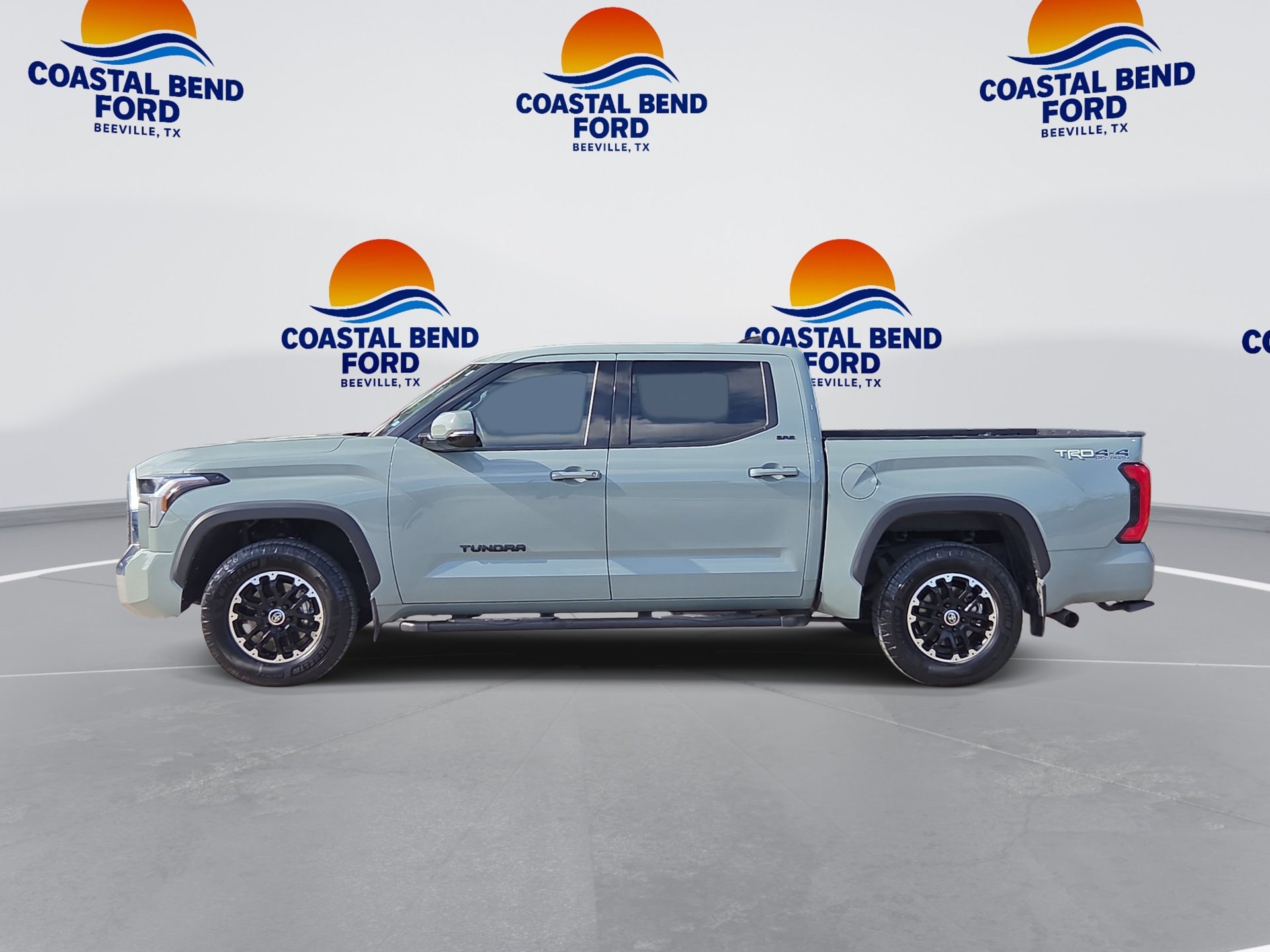 Used 2023 Toyota Tundra 4WD SR5