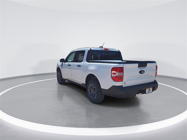 2025 Ford Maverick XLT photo 3