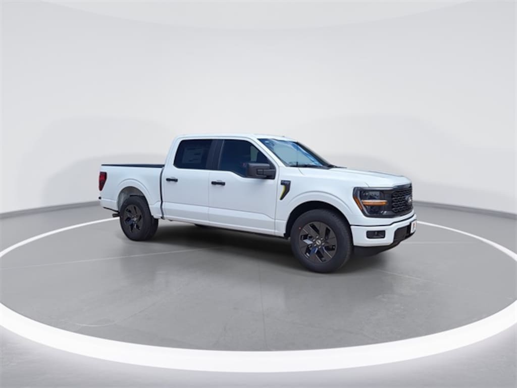 New 2025 Ford F-150 STX STX 2WD SuperCrew 5.5 Box