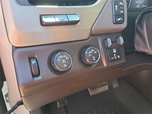 View 14