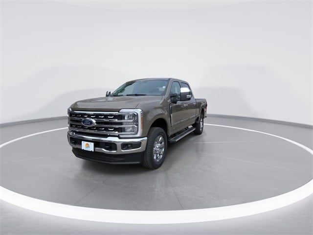 2026 Ford F-250 Lariat photo 3