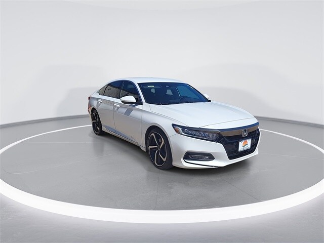 2020 Honda Accord Sport photo 3