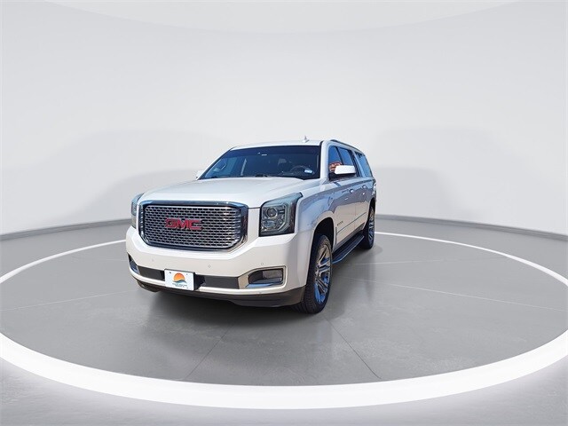 2016 Gmc Yukon XL Denali photo 3