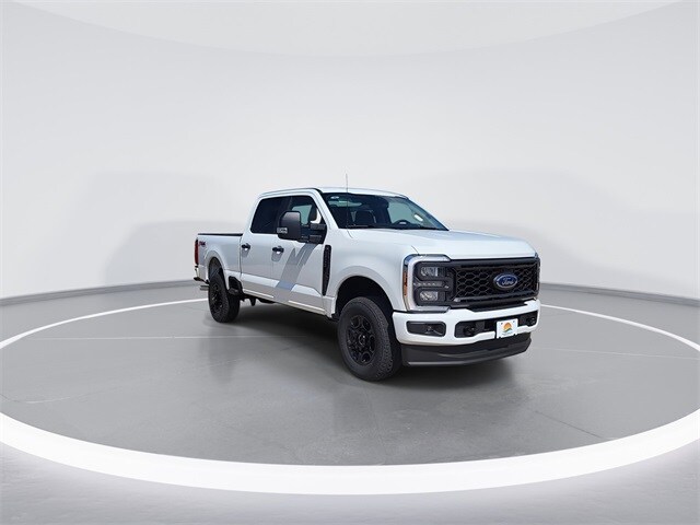 2026 Ford F-250 XL photo 2