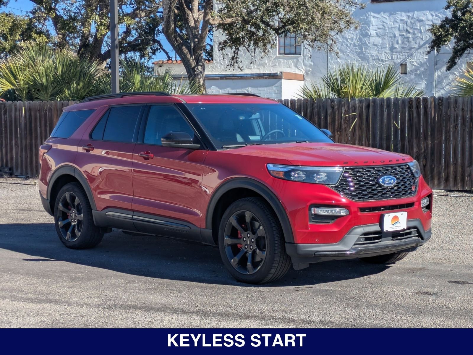 2024 Ford Explorer ST photo 3