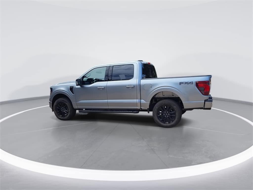 New 2025 Ford F-150 XLT TRUCK