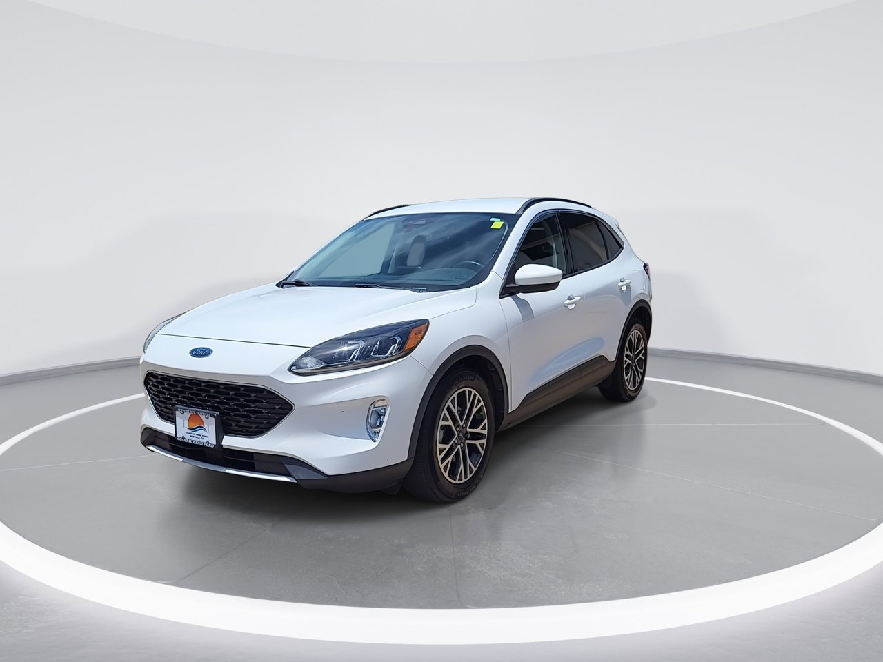 2020 Ford Escape SE photo 3