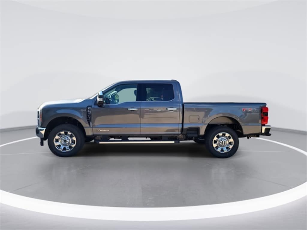 New 2026 Ford Super Duty F-250 SRW LARIAT TRUCK