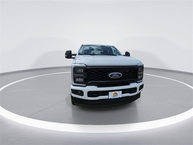 2026 Ford F-250 XL photo 2