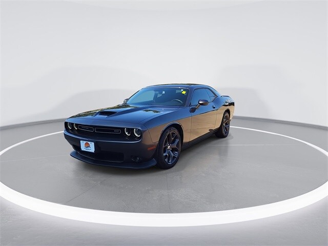 2019 Dodge Challenger GT photo 3