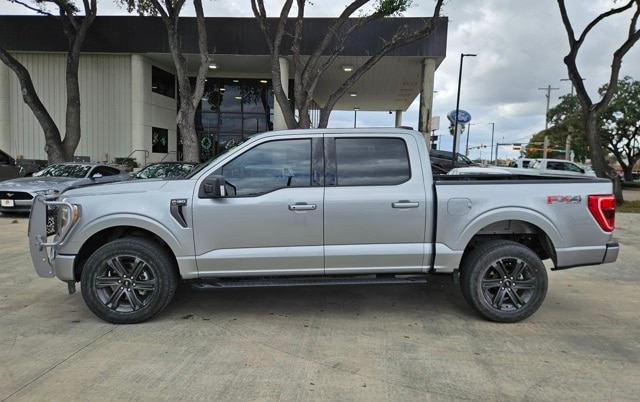 2023 Ford F-150 XLT's photo