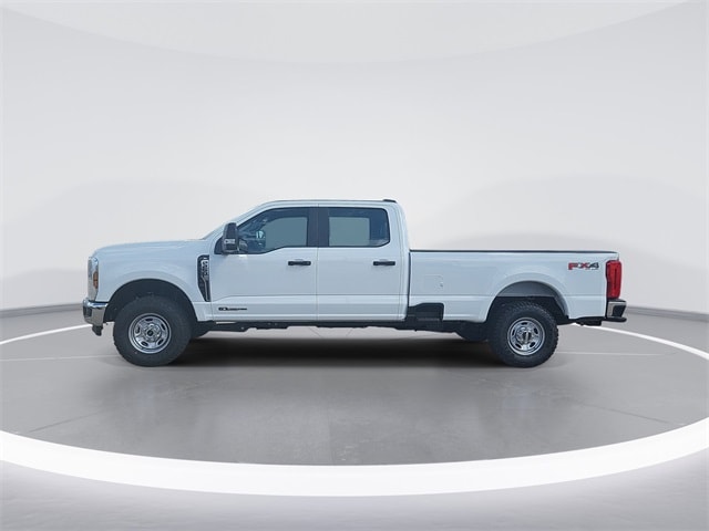 2026 Ford F-250 Super Duty XL's photo
