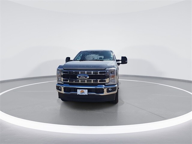 2026 Ford F-250 XLT photo 4