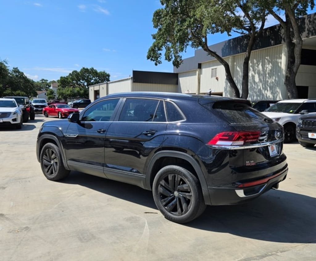 Used 2023 Volkswagen Atlas Cross Sport 3.6L V6 SE w/Technology SUV