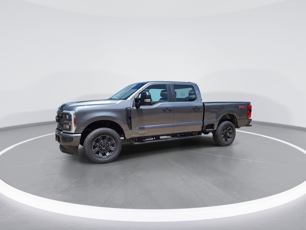 New 2025 Ford Super Duty F-250 SRW XL XL 4WD Crew Cab 6.75 Box