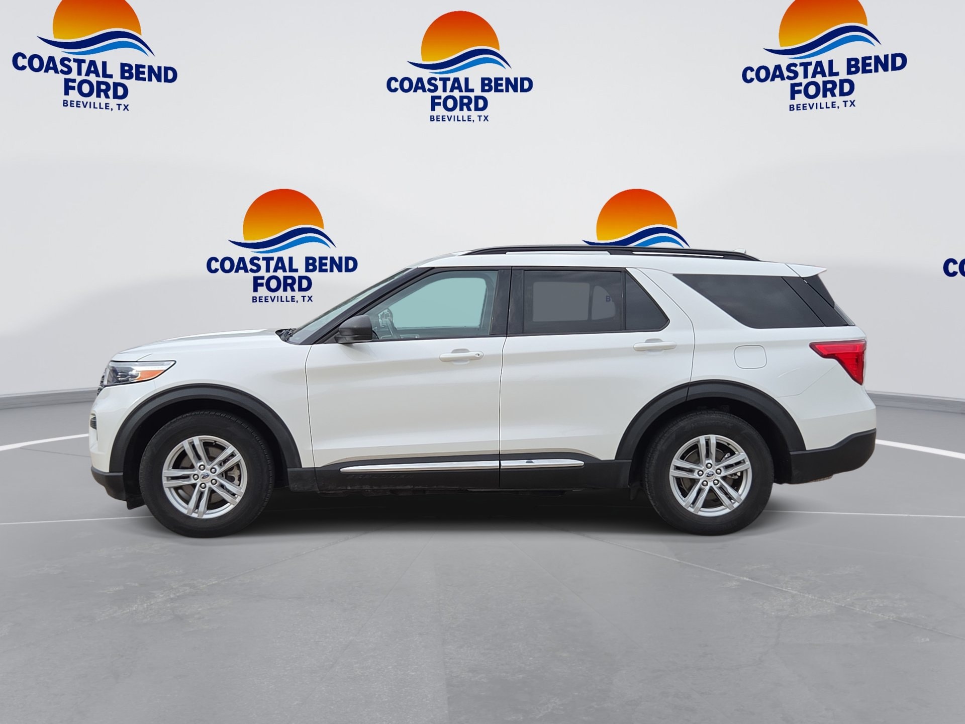 2024 Ford Explorer SUV 