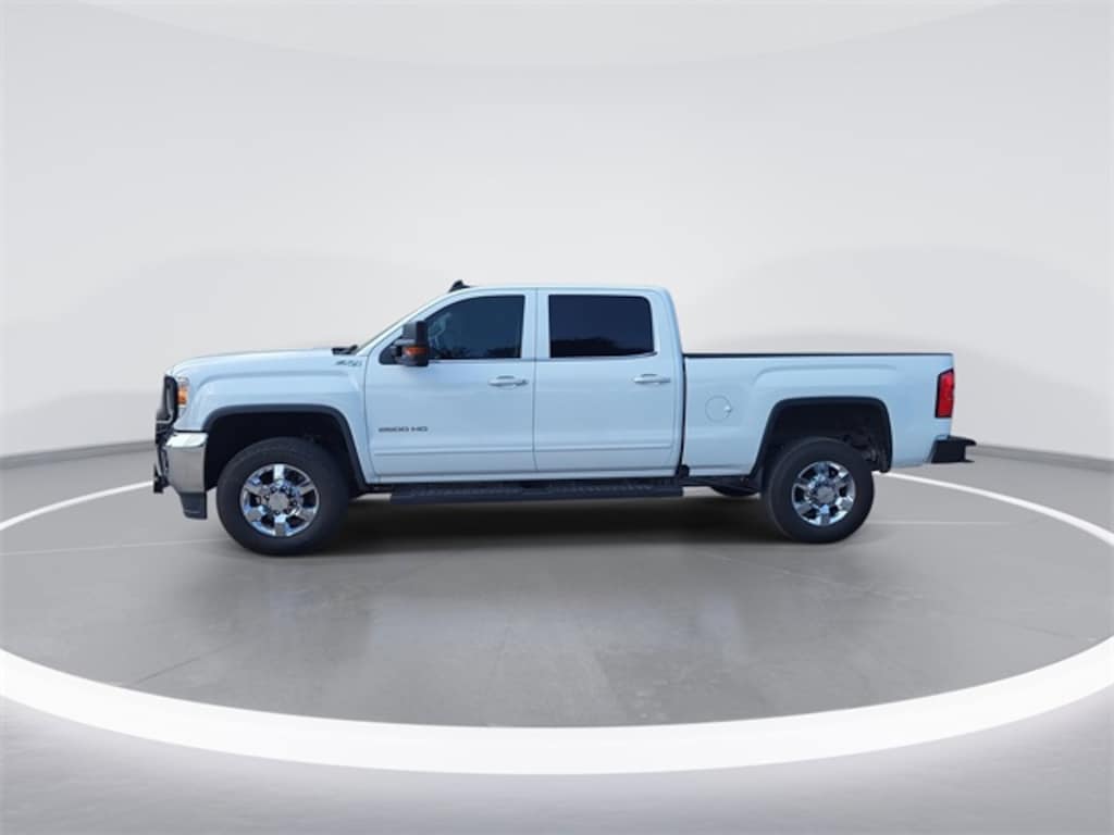 Used 2017 GMC Sierra 2500HD SLE Truck Crew Cab