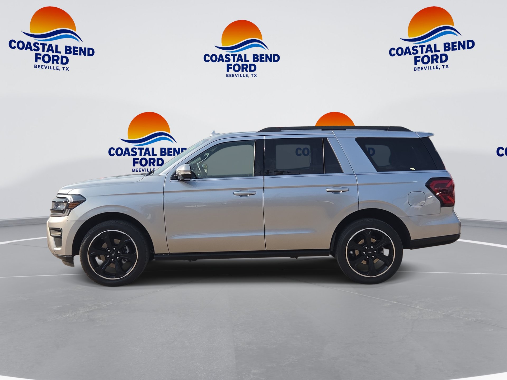 Used 2022 Ford Expedition Limited