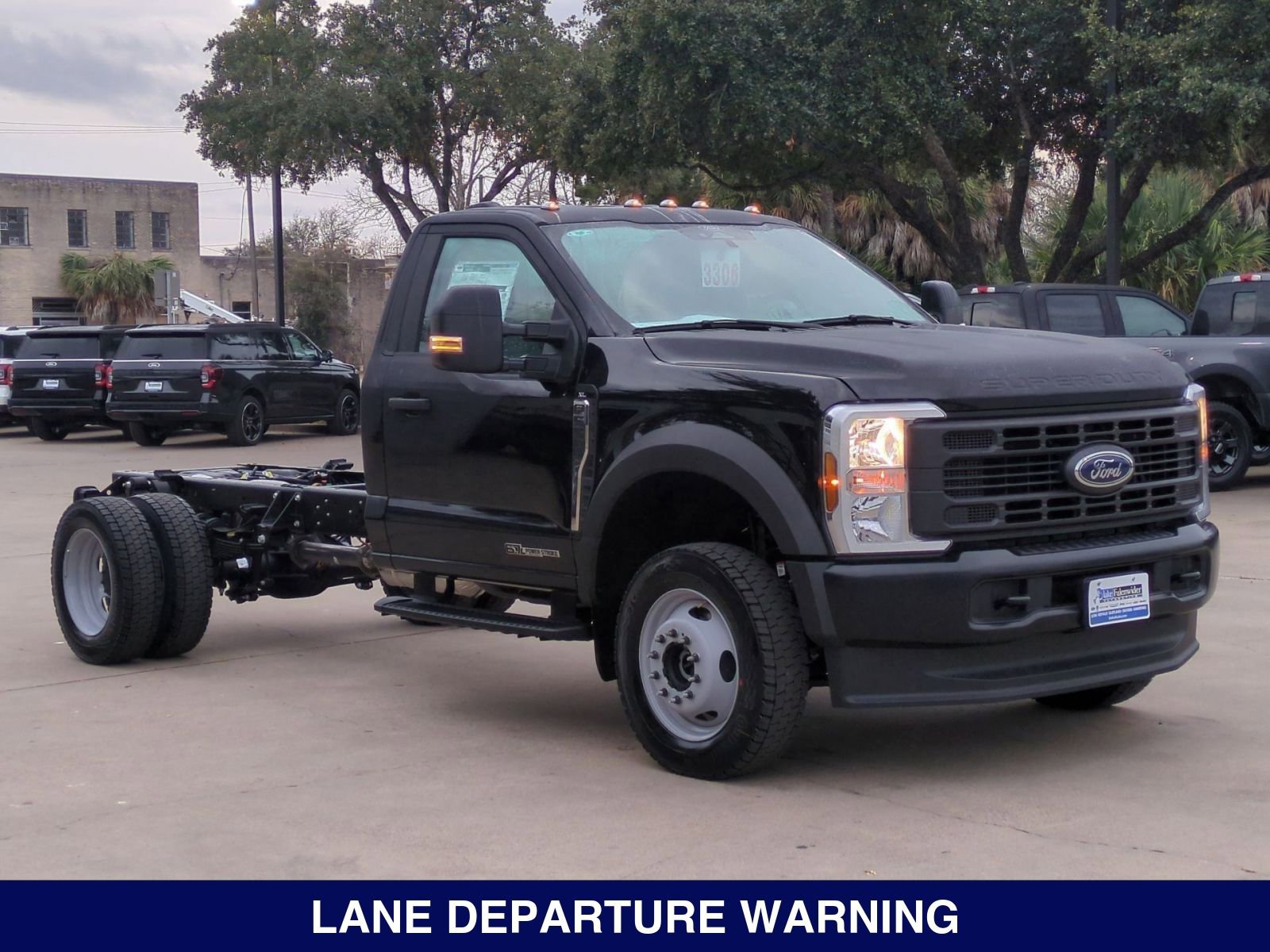2024 Ford F-550 XL photo 3