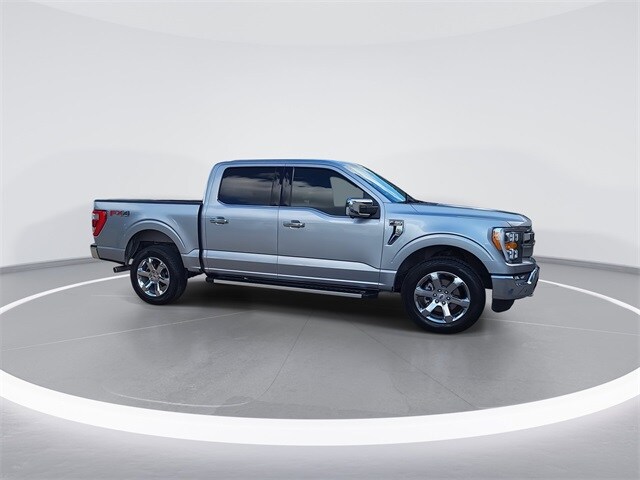 2023 Ford F-150 Lariat photo 3