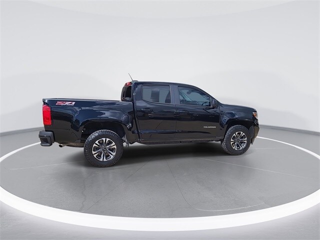 2022 Chevrolet Colorado Z71 photo 2