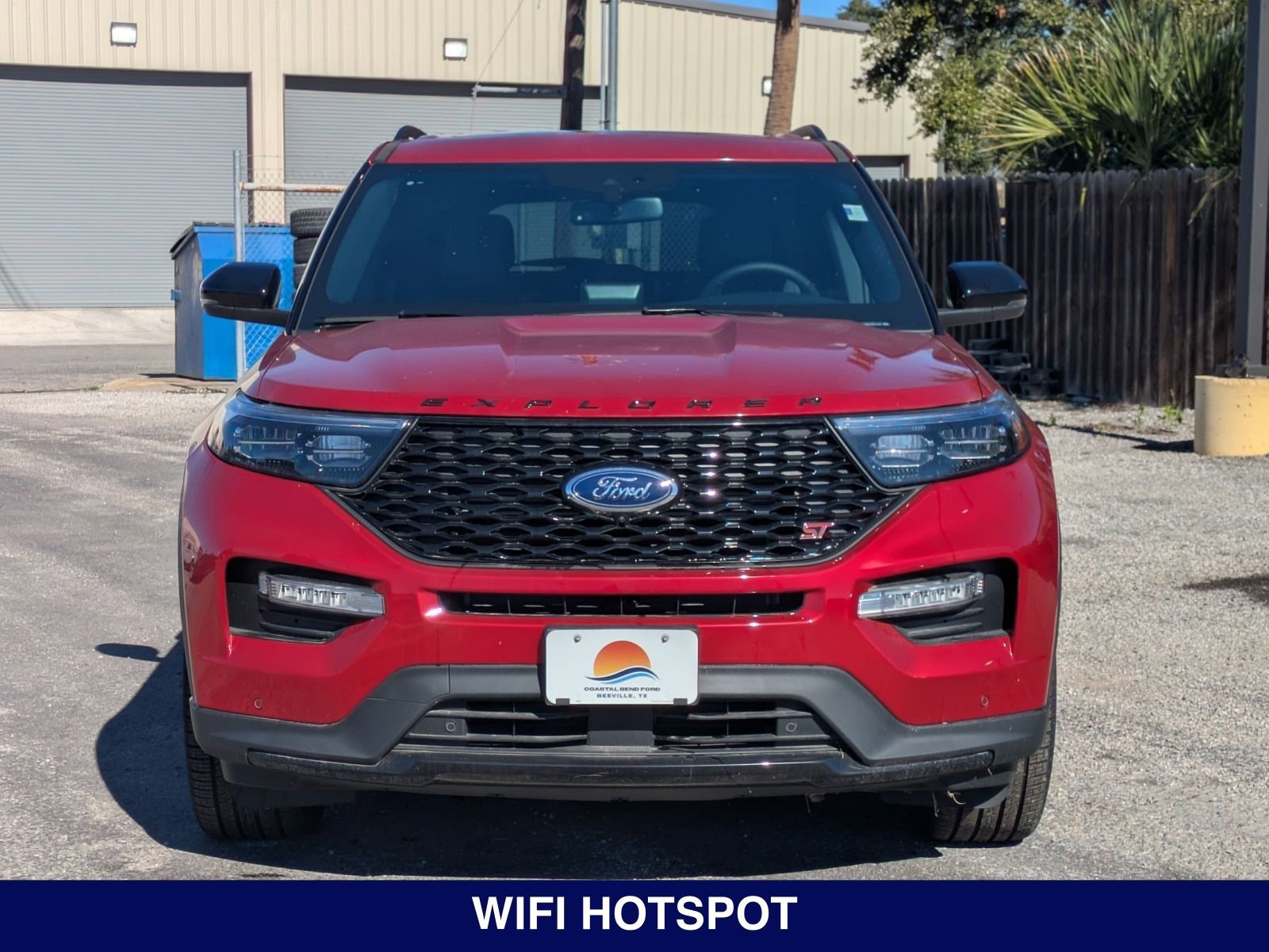 2024 Ford Explorer ST photo 2