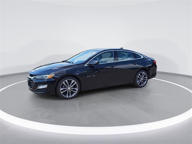 2024 Chevrolet Malibu Premier 2LT photo 3