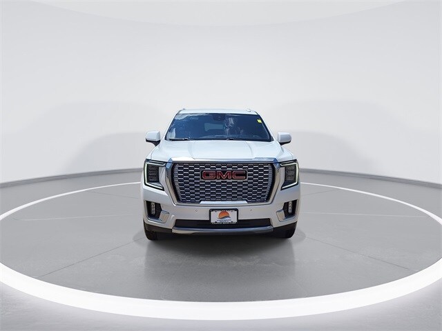 2023 Gmc Yukon XL Denali photo 4