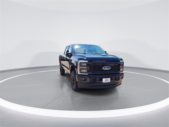 2026 Ford F-250 XL photo 2