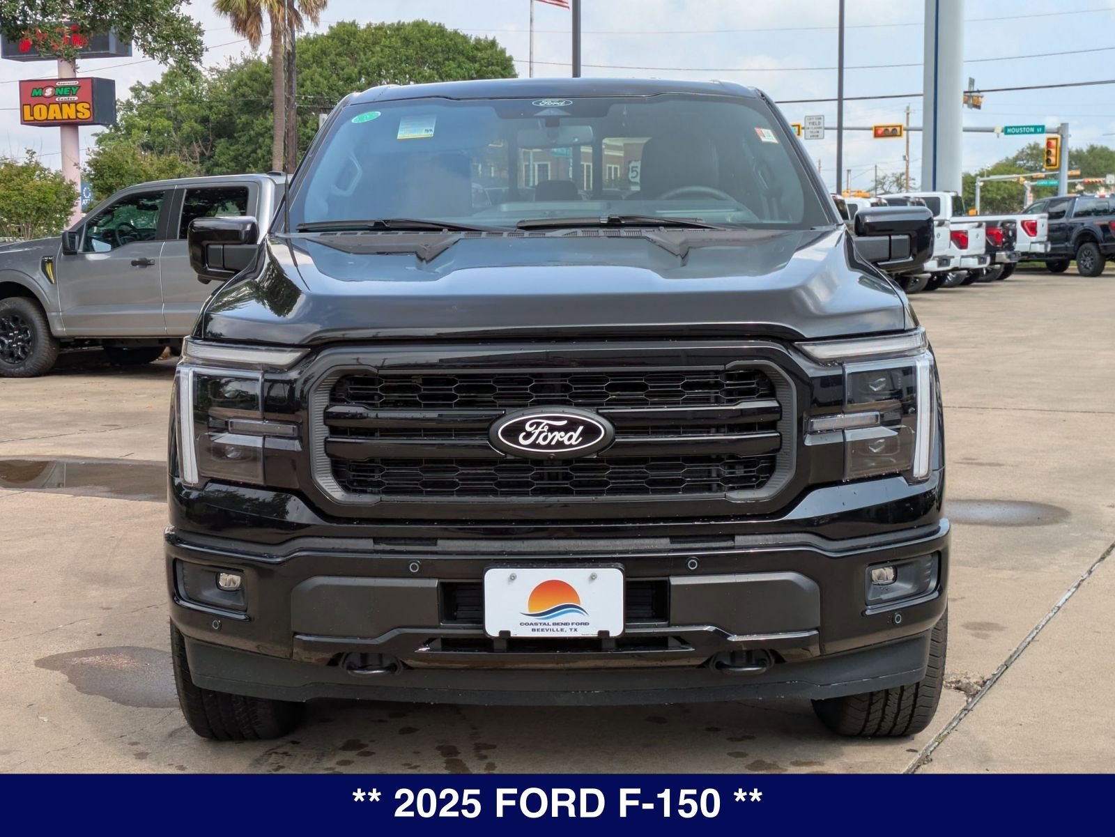 2025 Ford F-150 Lariat photo 2