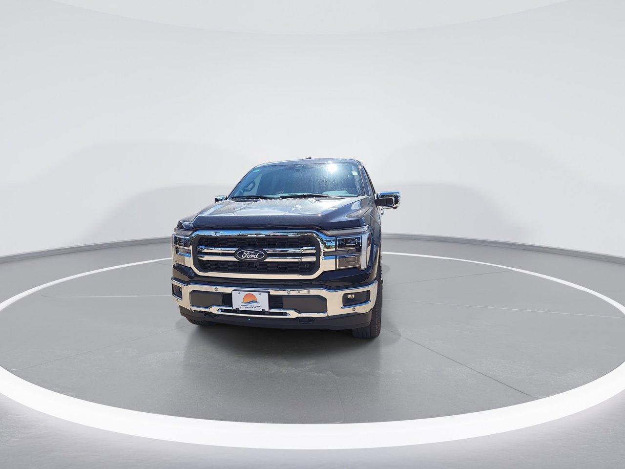 2025 Ford F-150 Lariat photo 3