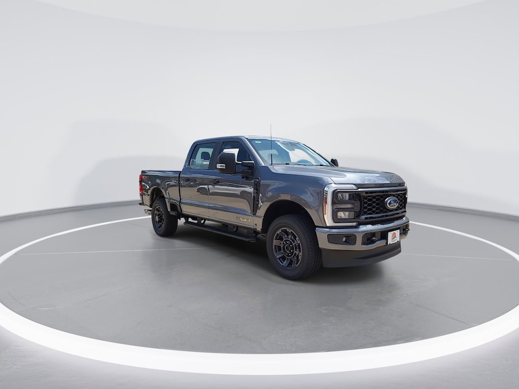 New 2025 Ford Super Duty F-250 SRW XL XL 4WD Crew Cab 6.75 Box