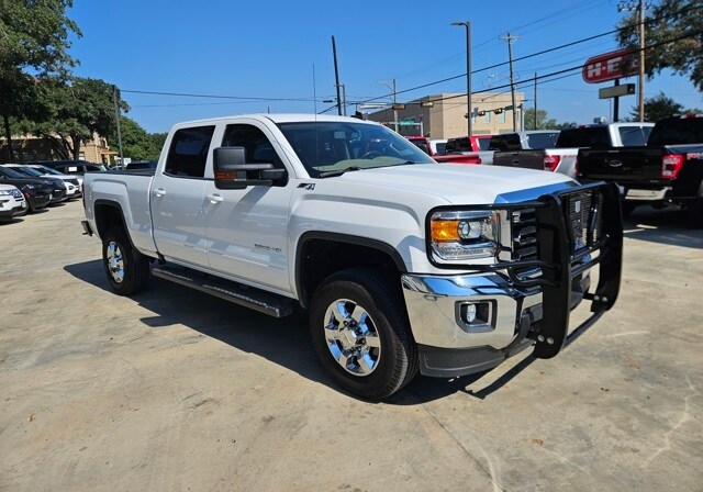 2017 Gmc Sierra SLE photo 4