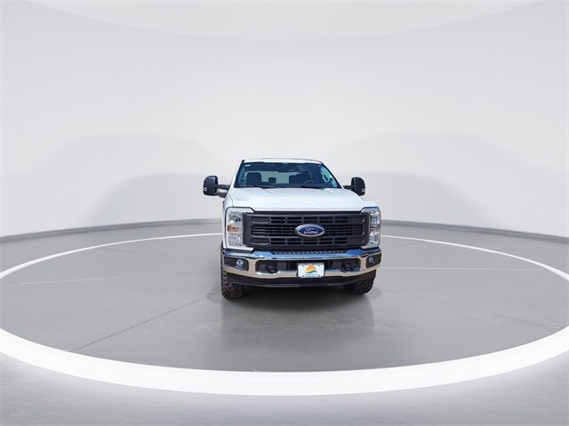 2026 Ford F-250 XL photo 2