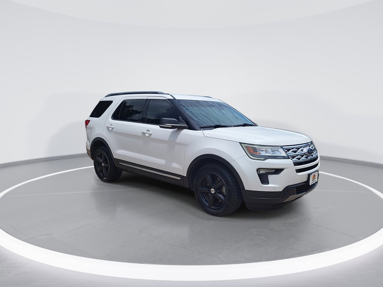 2019 Ford Explorer XLT photo 3