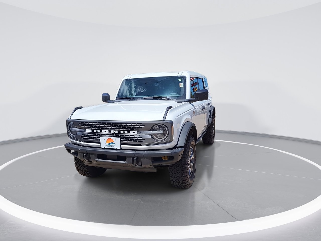 2025 Ford Bronco Badlands photo 2