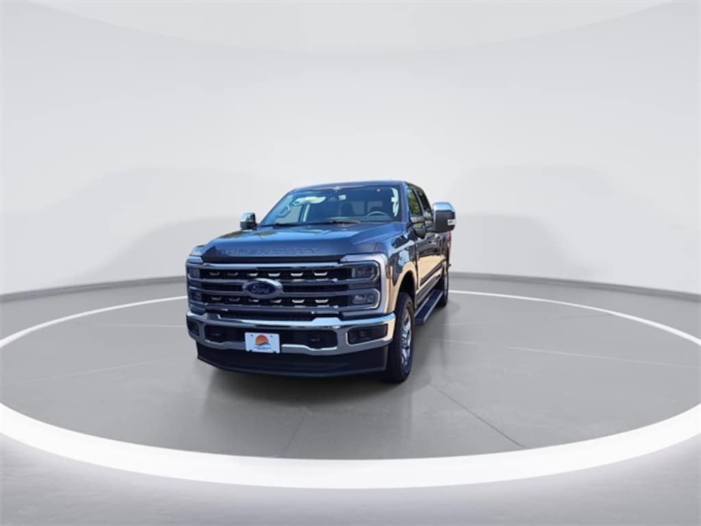 New 2026 Ford Super Duty F-250 SRW LARIAT TRUCK