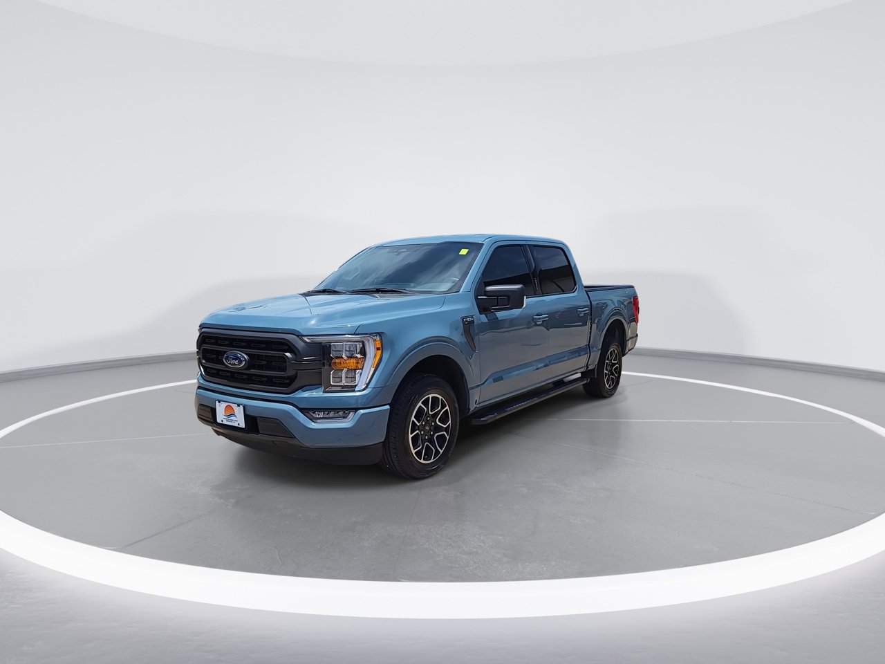 2023 Ford F-150 XLT photo 4