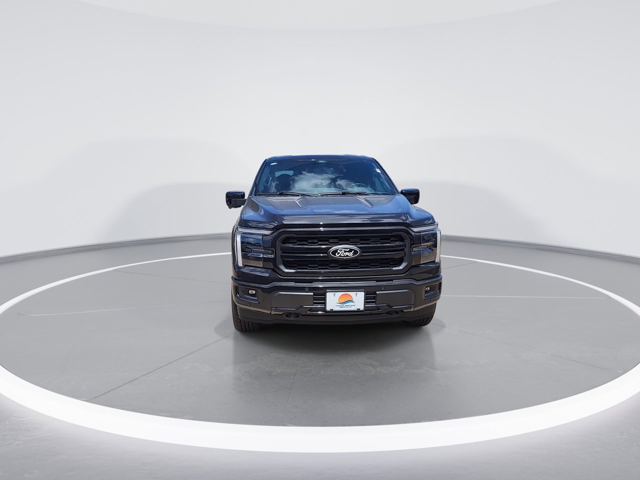 2025 Ford F-150 Lariat photo 3