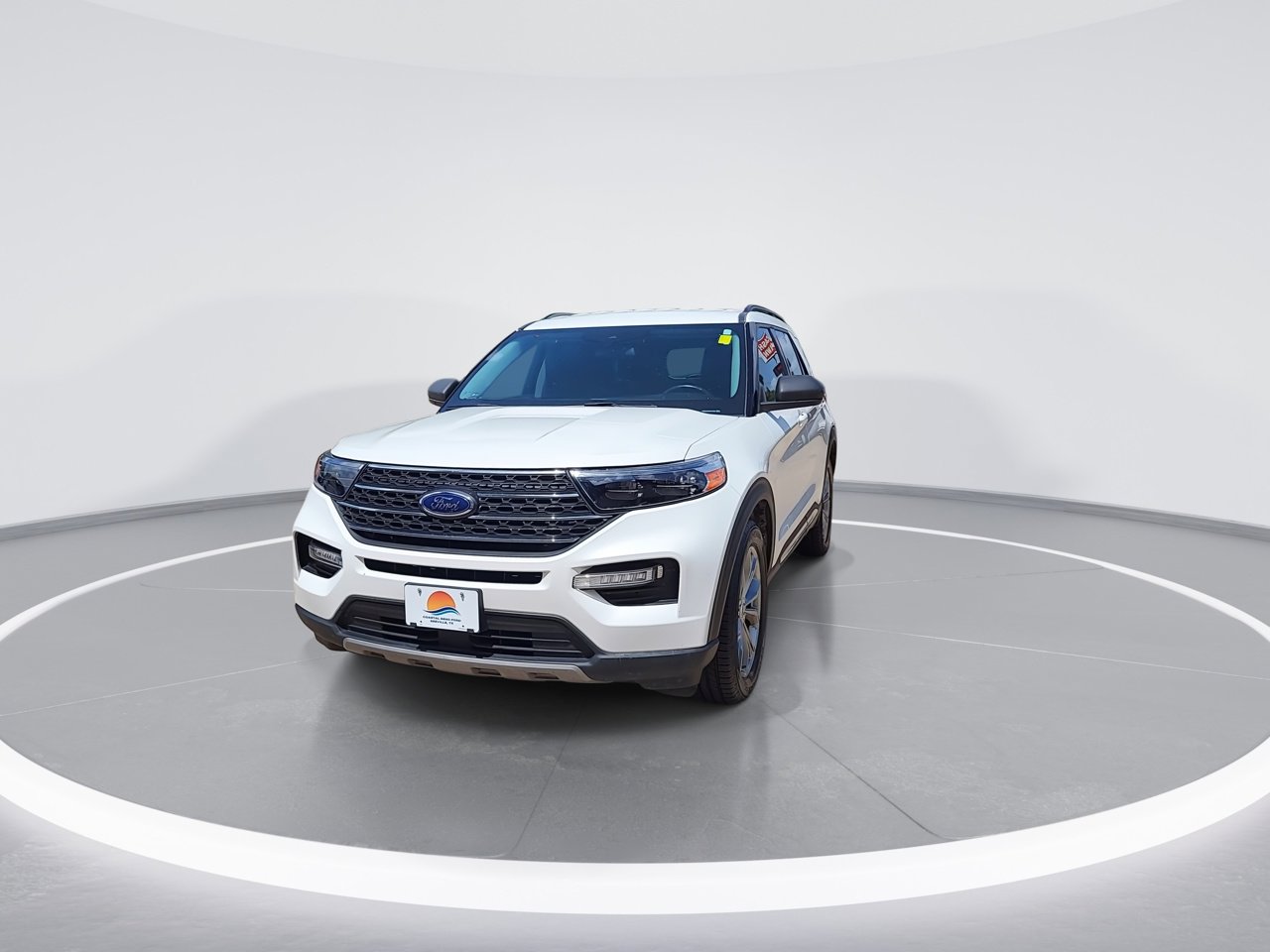2022 Ford Explorer XLT photo 4