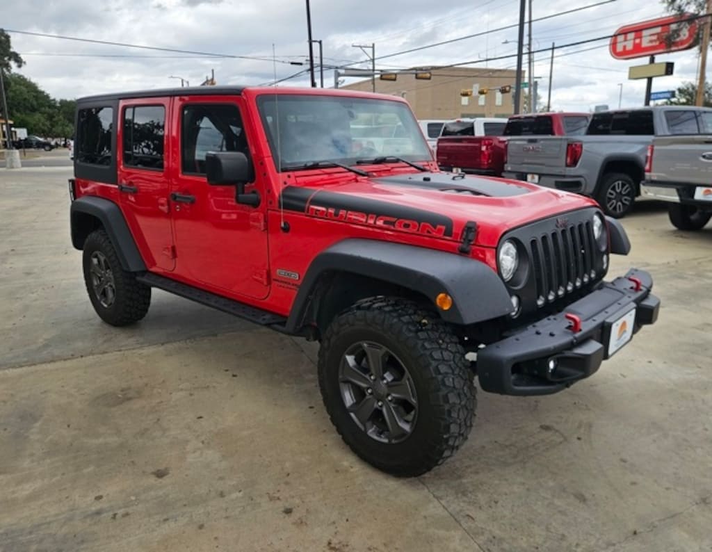 Used 2018 Jeep Wrangler JK Unlimited Rubicon Recon SUV